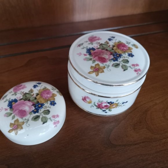 Sadler vintage porcelain trinket boxes - Picture 6 of 9